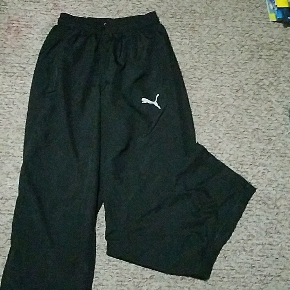 Puma Other - Men's small puma wind pants